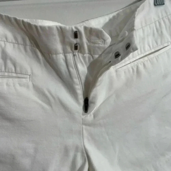 🍁 Gap white khaki shorts 4 - Picture 4 of 6
